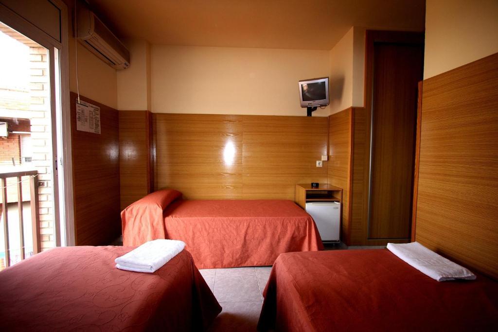Hotel Ric Sabadell Rum bild