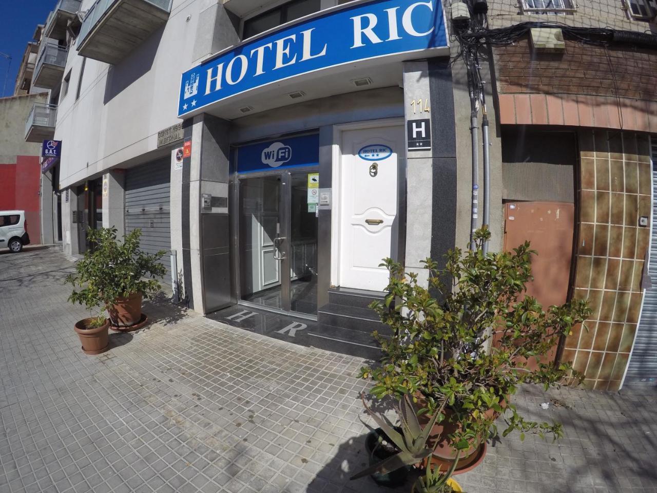Hotel Ric Sabadell Exteriör bild